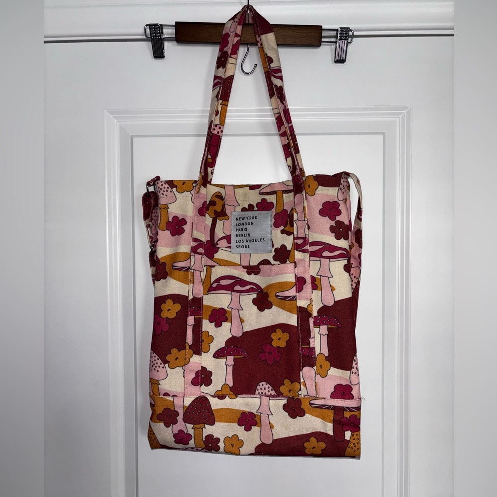 Vintage-Style Mushroom Print
Canvas Tote Bag - Cottagecore 
City Patch Bag